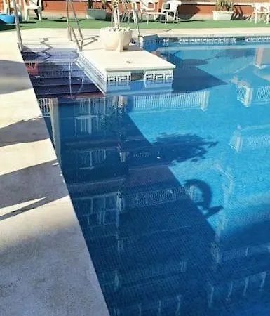 Piso En Malaga. * פואנגירולה